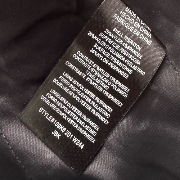 Bebe Black Lace Panel Cropped Blazer Jacket Large Dark Femme Gothic Fitted - Picture 8 of 8